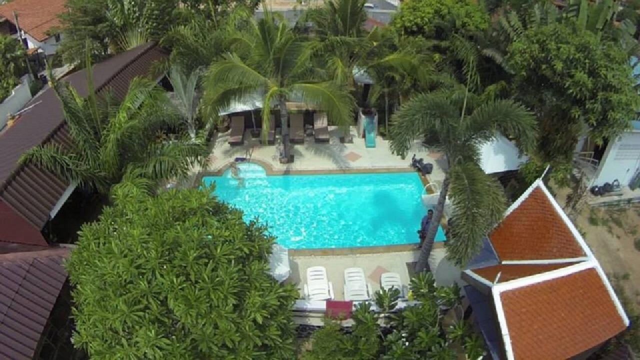 Bee Nat Garden Resort Praia de Bang Rak Exterior foto