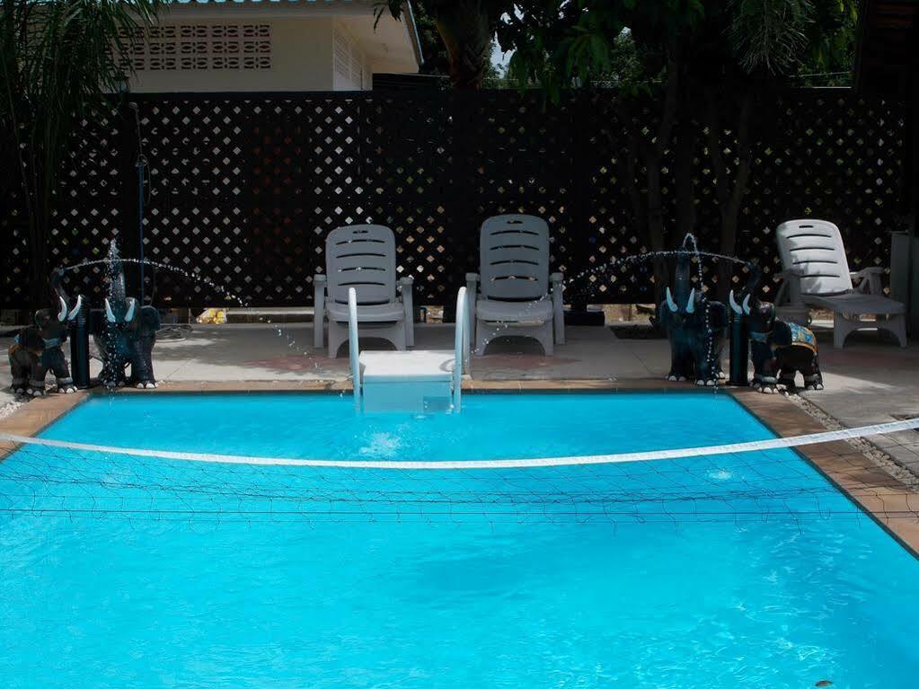 Bee Nat Garden Resort Praia de Bang Rak Exterior foto